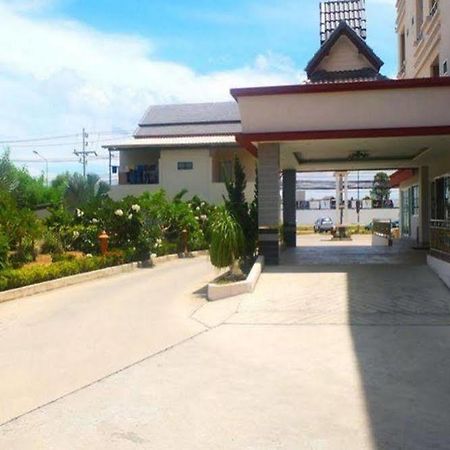 Leela Garden Villa Praia de Jomtien Exterior foto